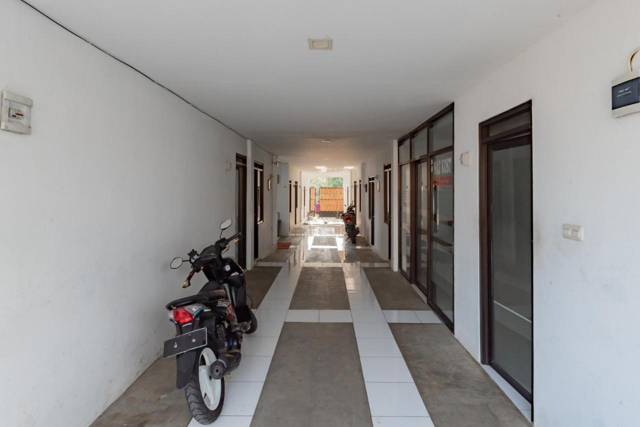 Reddoorz Syariah Near Rs Hermina Sukabumi Εξωτερικό φωτογραφία
